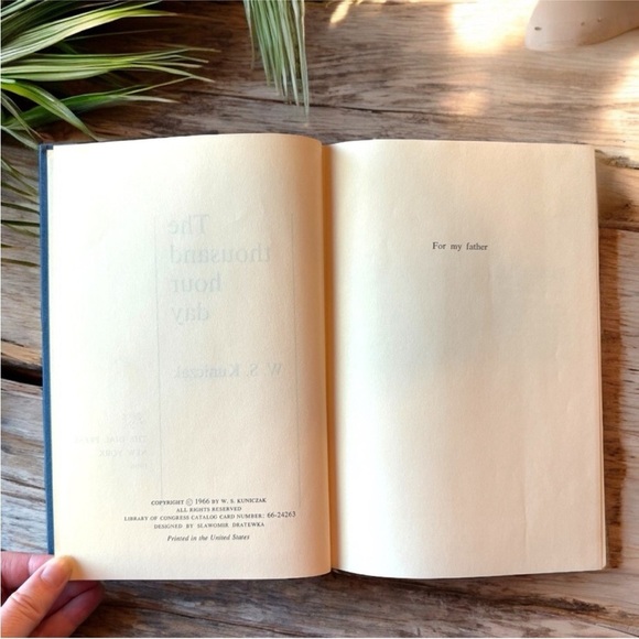 VINTAGE 1966 The Thousand Hour Day by W. S. Kuniczak - Hardcover Book - Picture 5 of 9